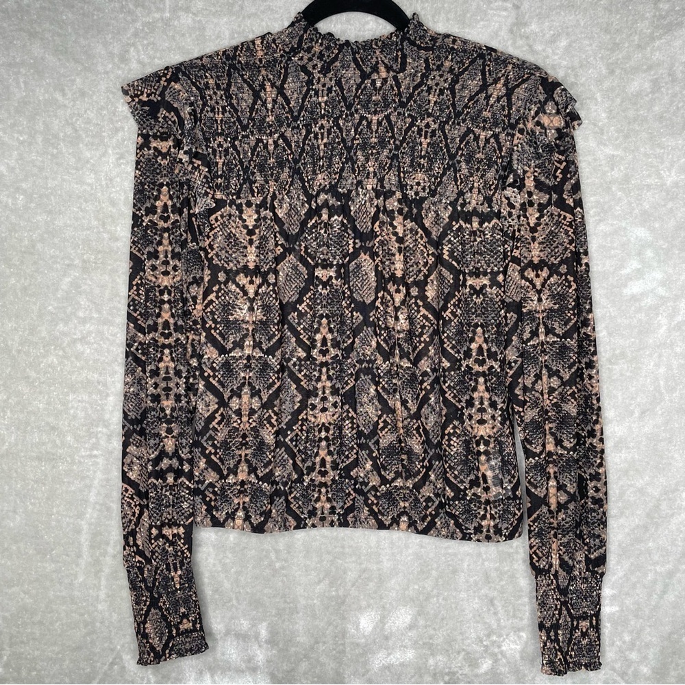 Scoop Sheer Animal Print Long Sleeve Smocked Blouse Top Size Small